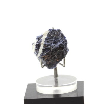 Sodalite. 96.5 ct.