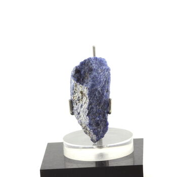 Sodalite. 60.5 ct.