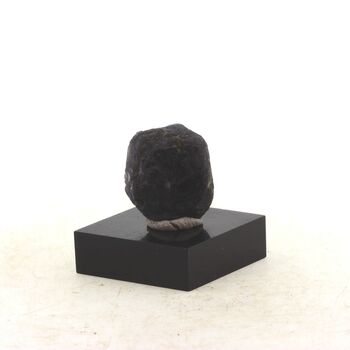 Iolite. 33.5 ct.