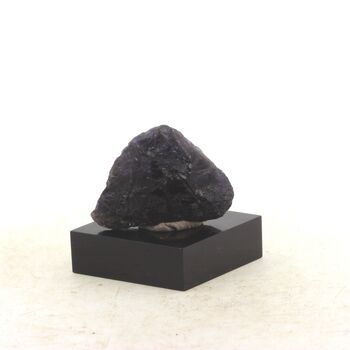 Iolite. 49.0 ct.