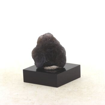 Iolite. 37.5 ct.