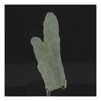 Prehnite stalactite. 114.5 ct.