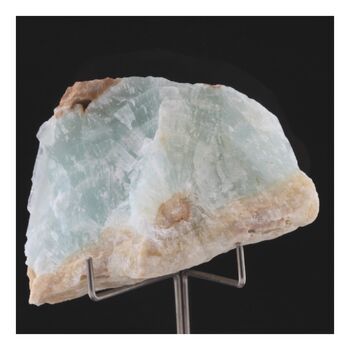 Aragonite bleue. 744.0 ct.