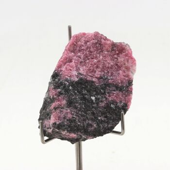 Rhodonite. 458.0 ct.