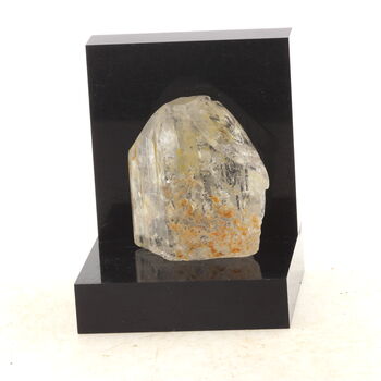 Topaz. 147.0 ct.