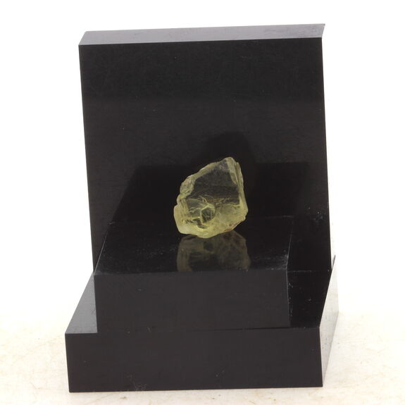 Sanidine. 12.5 ct.