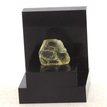 Sanidine. 20.0 ct.