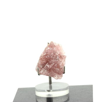 Strawberry Quartz. 80.0 ct.