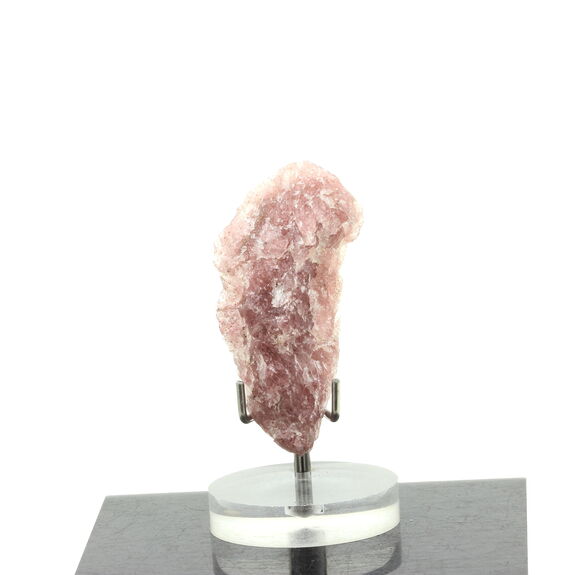 Strawberry Quartz. 75.5 ct.