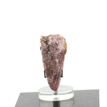 Strawberry Quartz. 180.0 ct.