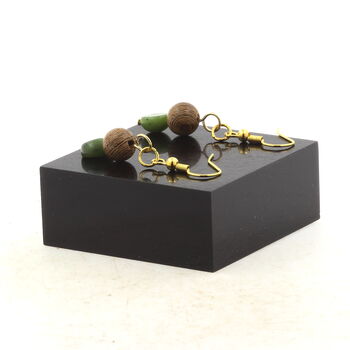 Boucles D'oreilles 2 Perles Jade Nephrite de Xiuyan Chine + bois 8 mm en acier doré inoxydable.