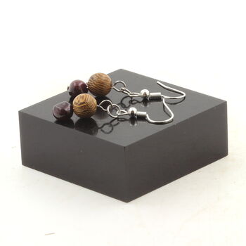 Stainless steel Earrings Garnet from Mozambique + wood 8 mm 2 Beads.
