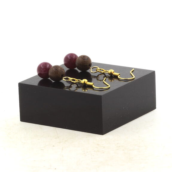 Golden Stainless steel Earrings Garnet + wood 8 mm 2 Beads.