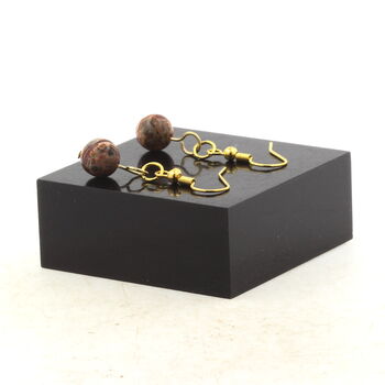 Boucles D'oreilles 1 Perle Jaspe Léopard 8 mm en acier doré inoxydable.