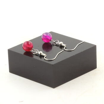 Boucles D'oreilles 1 Perle Agate rubanée rose 8 mm en acier inoxydable.
