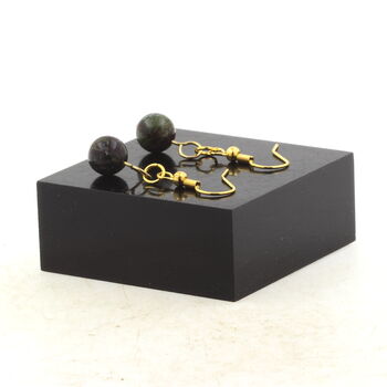 Boucles D'oreilles 1 Perle Jaspe sang de Dragon 8 mm en acier doré inoxydable.