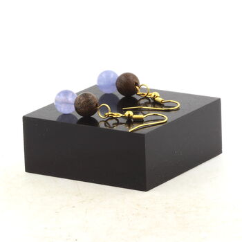 Boucles D'oreilles 2 Perles Aigue-Marine + bois 8 mm en acier doré inoxydable.