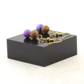 Boucles D'oreilles 2 Perles Jaspe violet bleu + bois 8 mm en acier doré inoxydable.