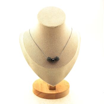 Collier 2 Perles Labradorite 9 mm cube à facettes + Hématite 8 mm chaine en acier inoxydable.