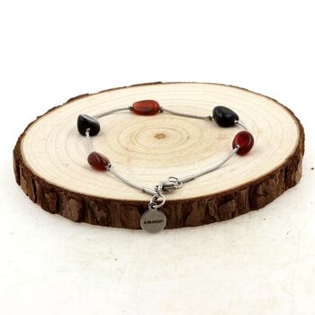 Bracelet en acier inoxydable 5 Perles Agate rouge + Obsidienne noire.