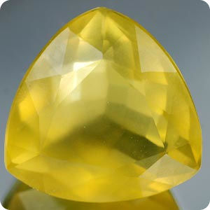 2.64 cts OPALE DE FEU . IF