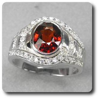 GARNET RING