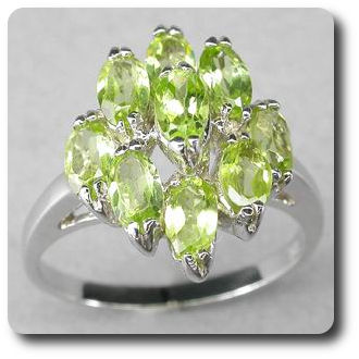 PERIDOT RING