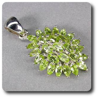 GREEN PERIDOT PENDANT