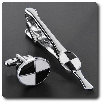 BOUTONS DE MANCHETTES + PINCE A CRAVATE