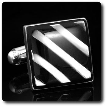 BOUTONS DE MANCHETTES