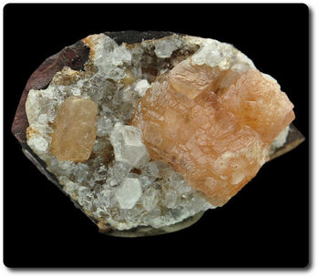 11.10 grammes CRISTAL D'OLMIITE & CALCITE