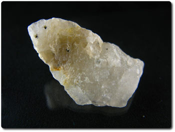 36.70 cts CRYOLITE