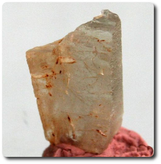 11.65 cts  COLOR CHANGE PETALITE