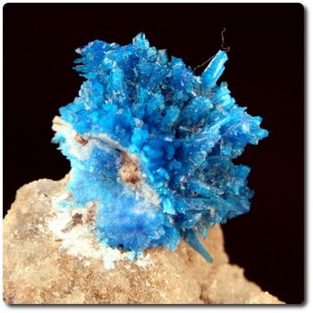 60 g PENTAGONITE SUR HEULANDITE