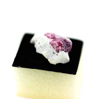 6.75 cts BIXBITE SUR MATRICE