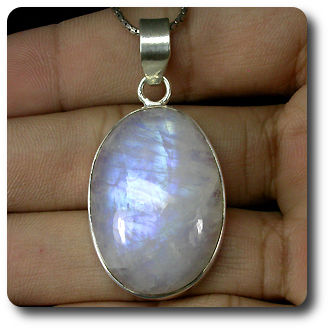 MOONSTONE PENDANT