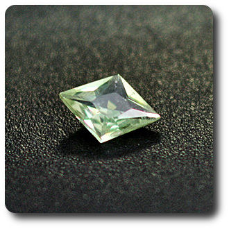 0.19CT. GREEN ZOISITE . IF