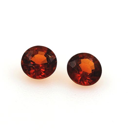 0.60CT. 2 pcs ORANGE SPESSARTITE GARNET. IF