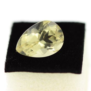 5.62CT. LABRADORITE FELDSPAR. VS