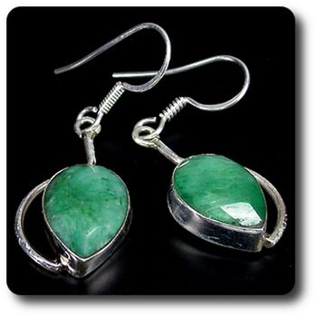 EMERALD EARRINGS