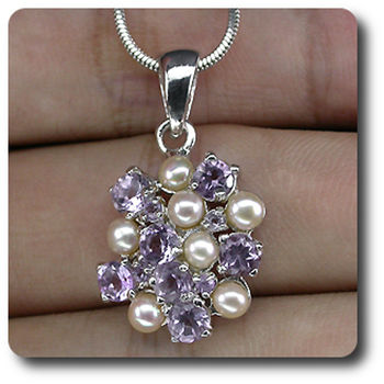 AMETHYST & PEARL PENDANT