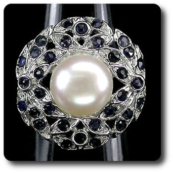BLUE SAPPHIRE & PEARL RING