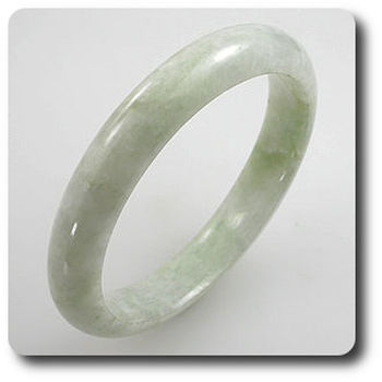 JADE BRACELET