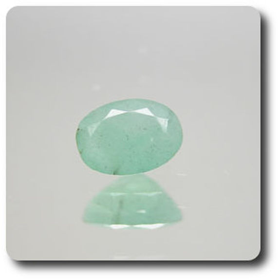 0.80CT.  GREEN EMERALD