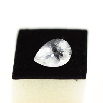 2.91CT. NATURAL POLLUCITE . VVS