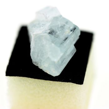 18.50 carats CRISTAL D' AIGUE-MARINE