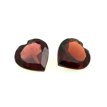 2.35CT. 2 pcs RED GARNET. IF