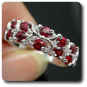 BAGUE SAPHIR ROUGE