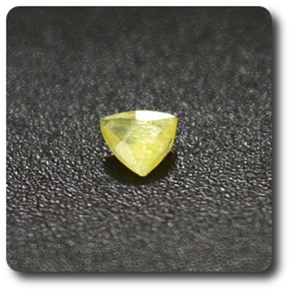 0.04 CTS. LEGRANDITE . VS