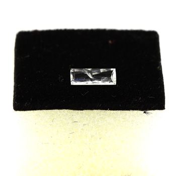 0.22CT. UV COLOR CHANGE SCAPOLITE . VVS
